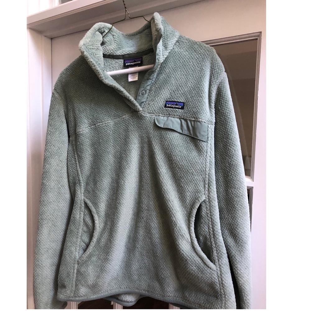 Patagonia fleece pullover
